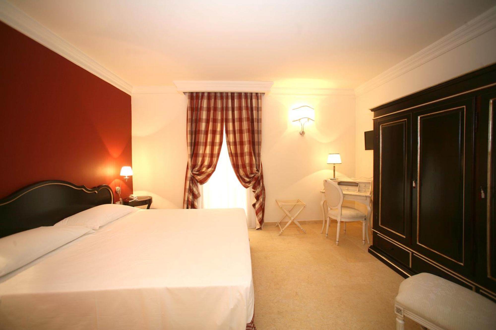 Palace Hotel Vieste Luaran gambar