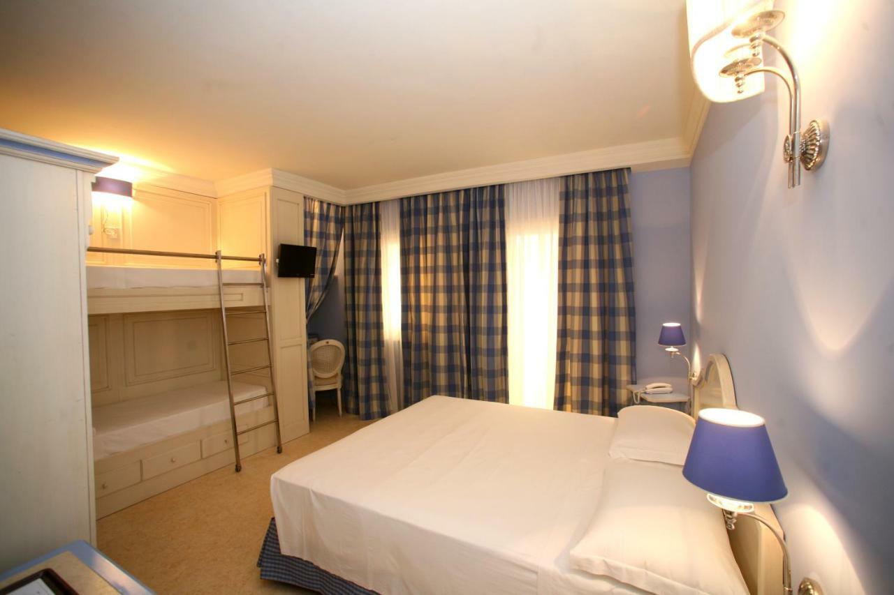 Palace Hotel Vieste Luaran gambar