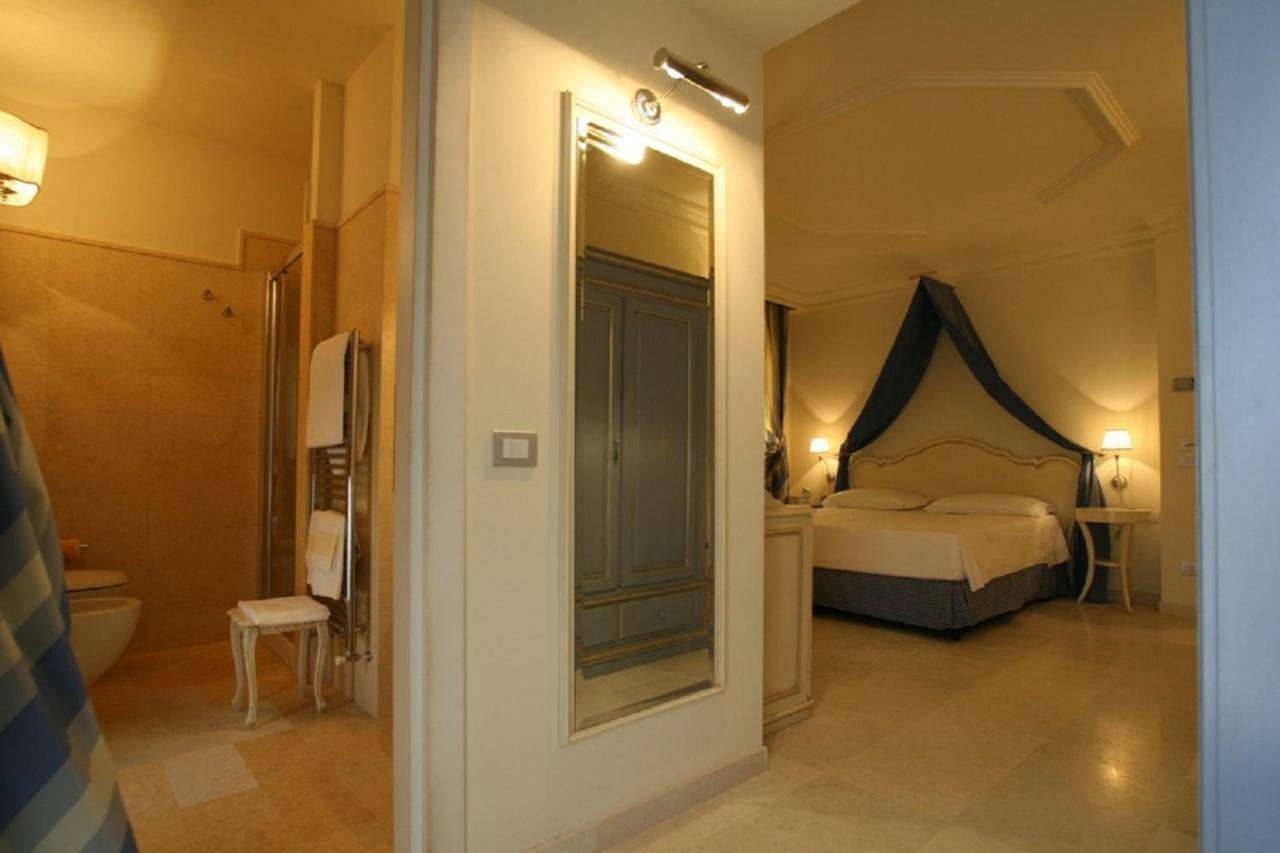Palace Hotel Vieste Luaran gambar