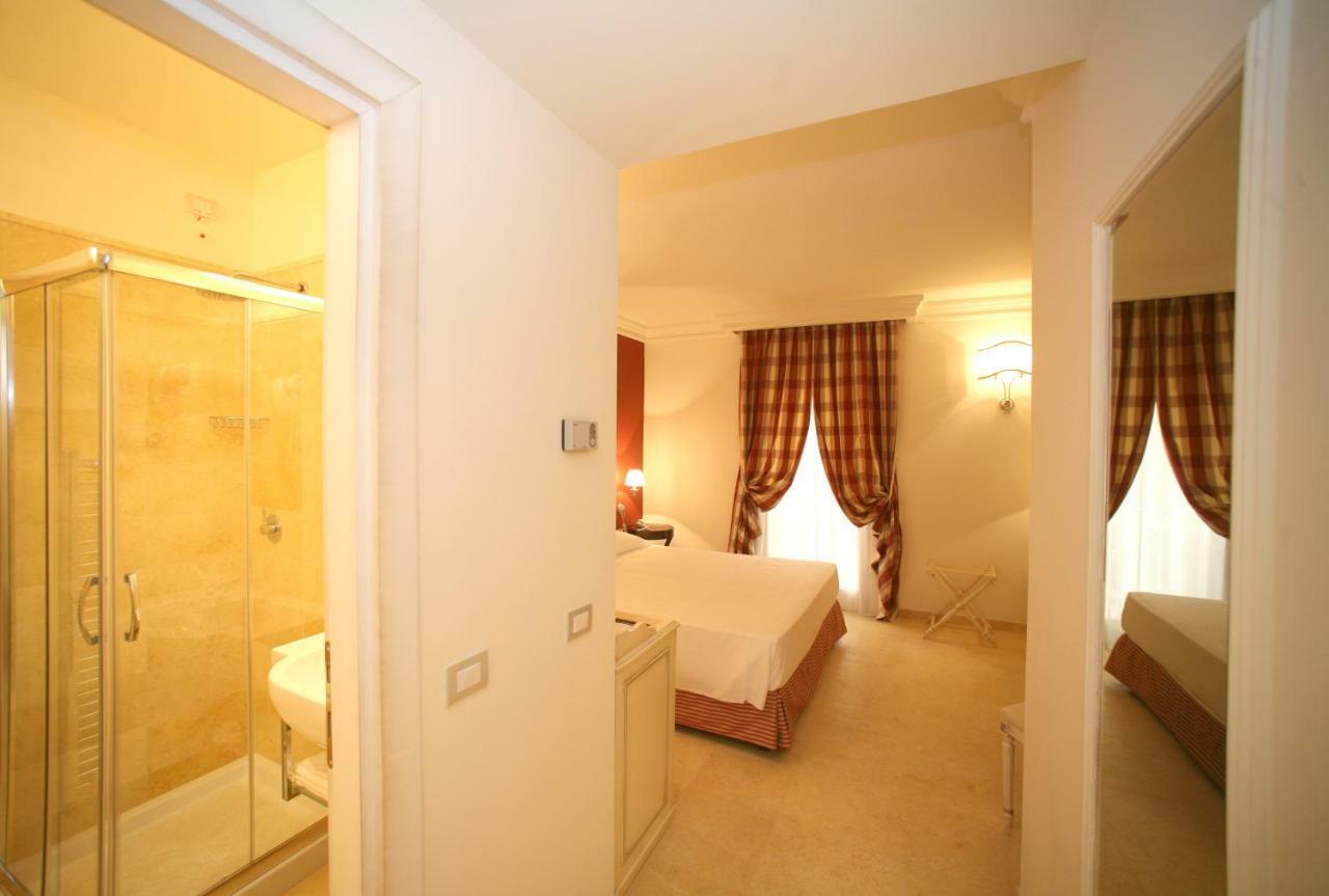 Palace Hotel Vieste Luaran gambar